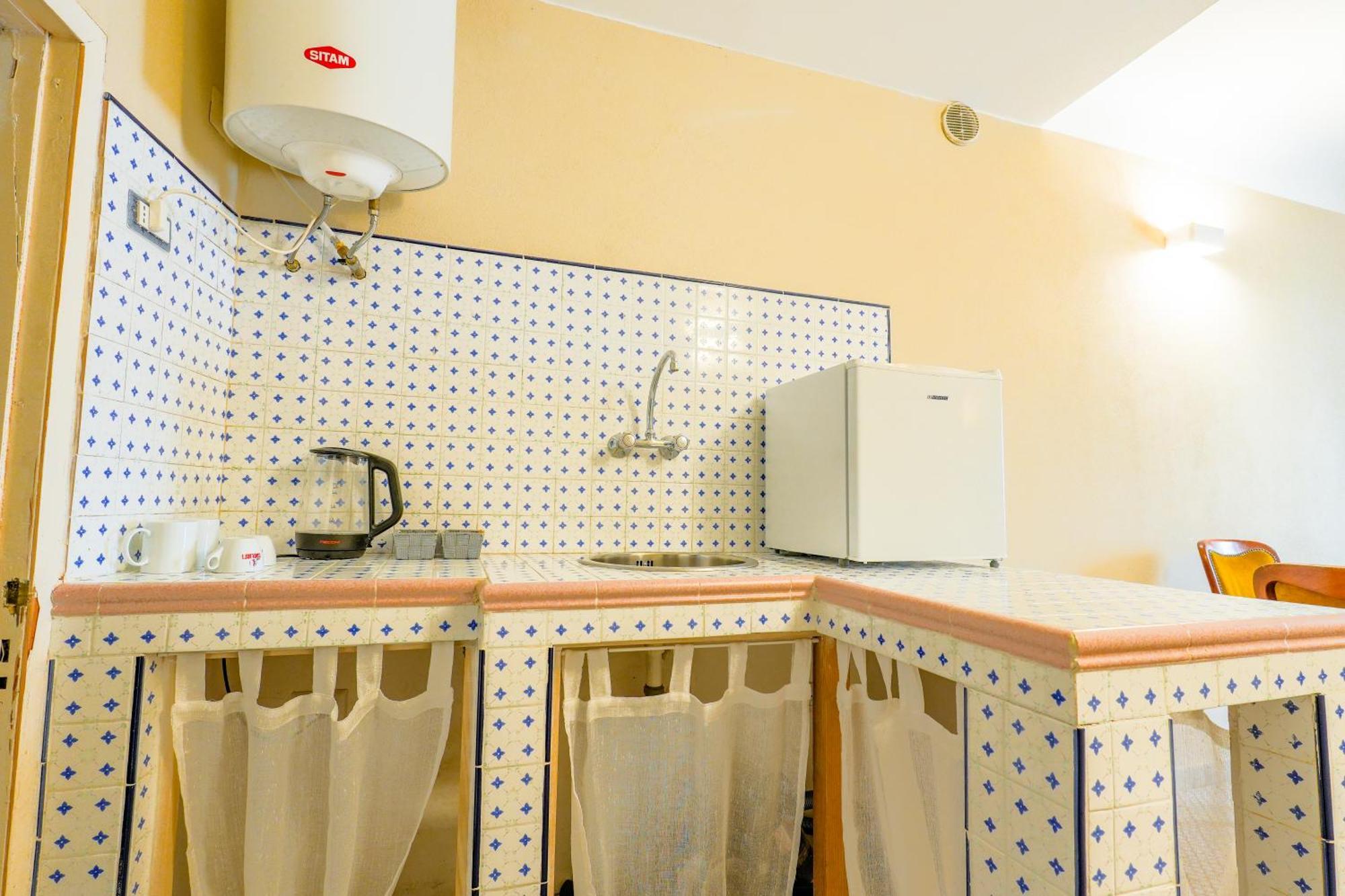 White Lerici Hotel Luaran gambar