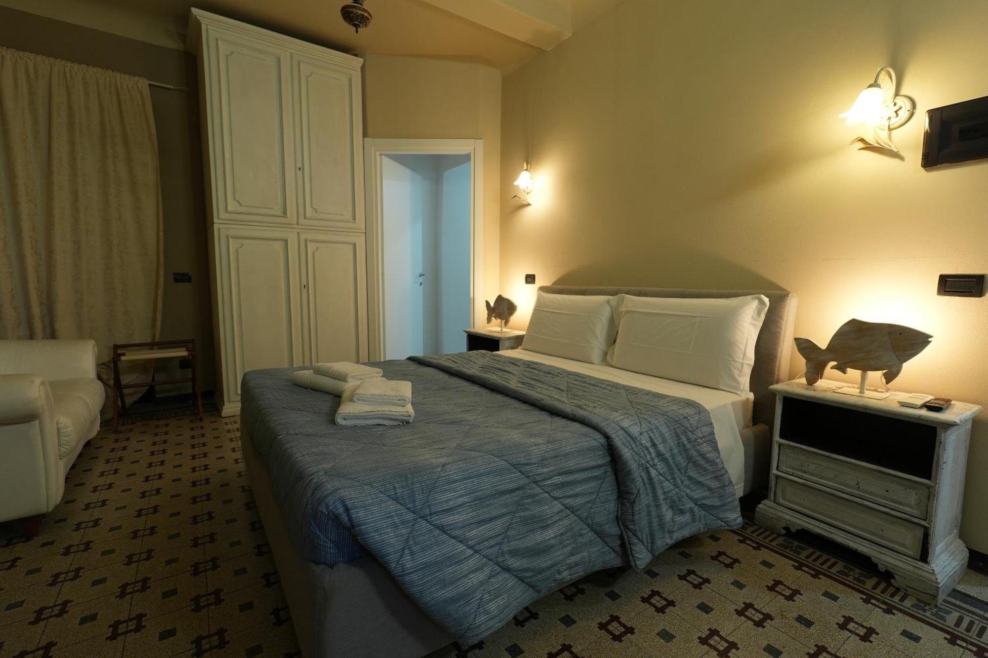 White Lerici Hotel Luaran gambar