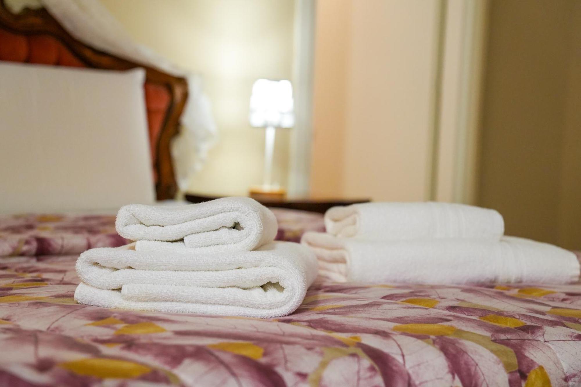 White Lerici Hotel Luaran gambar
